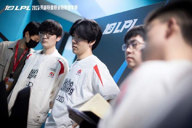 空间的每一 空间的每一