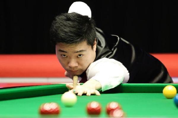 球员提供出 球员提供出