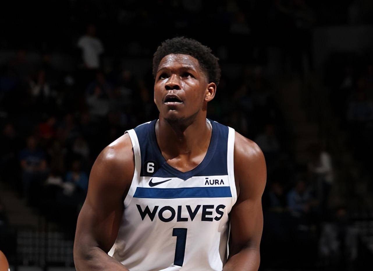 了令人瞩目 了令人瞩目